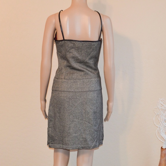 TOMMY HILFIGER JEANS Gray Herringbone Wool Blend Faux Leather Trim Sheath Dress - Picture 7 of 8